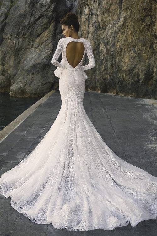 robe de mariée dentelle longue traine marseille 13006