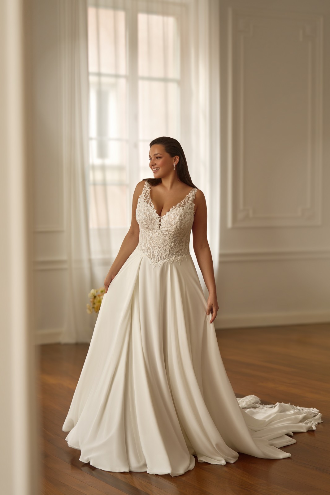 Robe de mariée grande taille d'Anna Sposa à Marseille