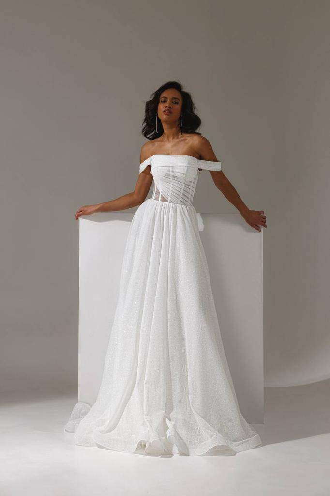 Robe de mariée corset baléiné à Marseille.