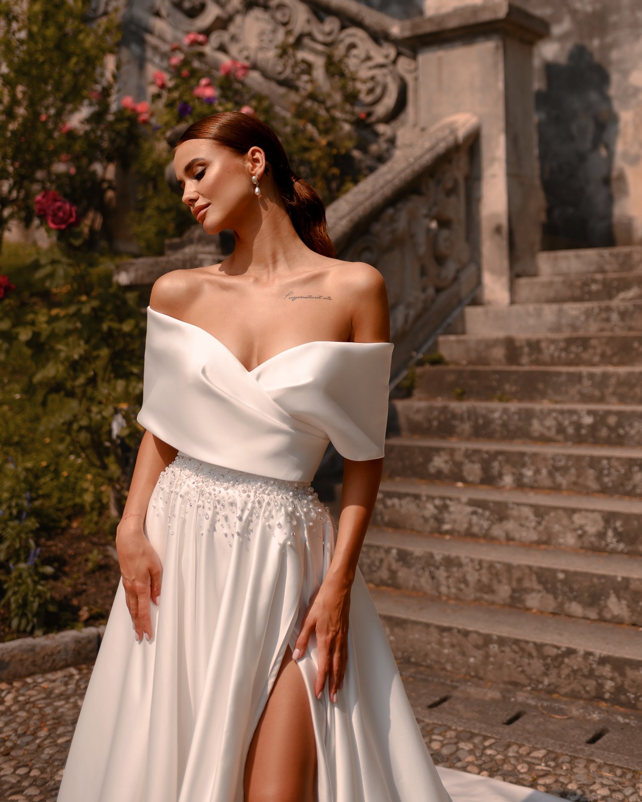 Robe de mariée princesse en satin mikado bustier bateau à Marseille