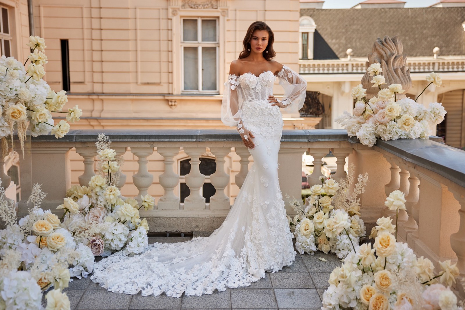 robe de mariée sirene bustier avec manches amovible anna sposa ravi à Marseille 