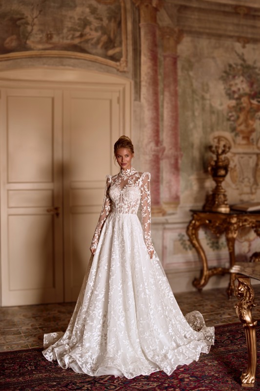 Robe de mariée trapèze en dentelle florale Marseille