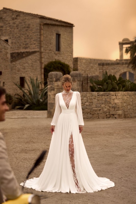 Robe de mariée trapèze bohème avec manches longues Marseille centre ville 