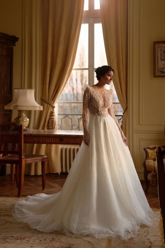 Robe de mariée trapèze avec manches longues Marseille