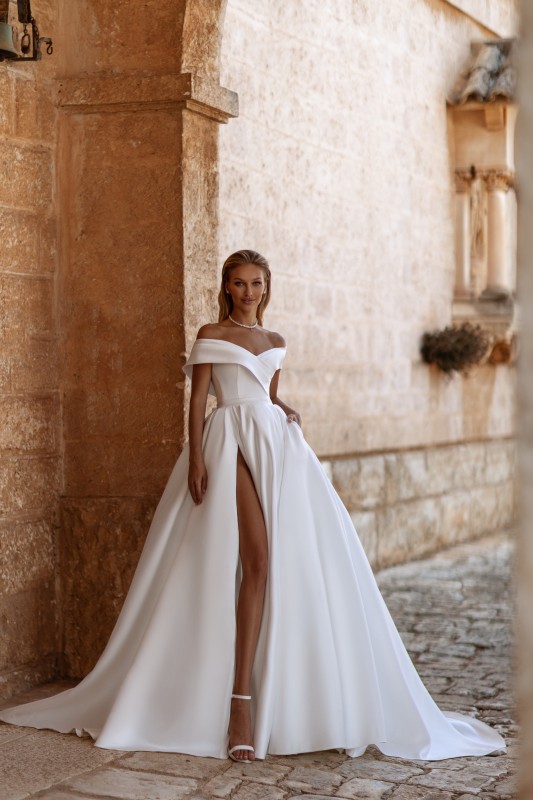 Robe de mariage civil en satin mikado Marseille