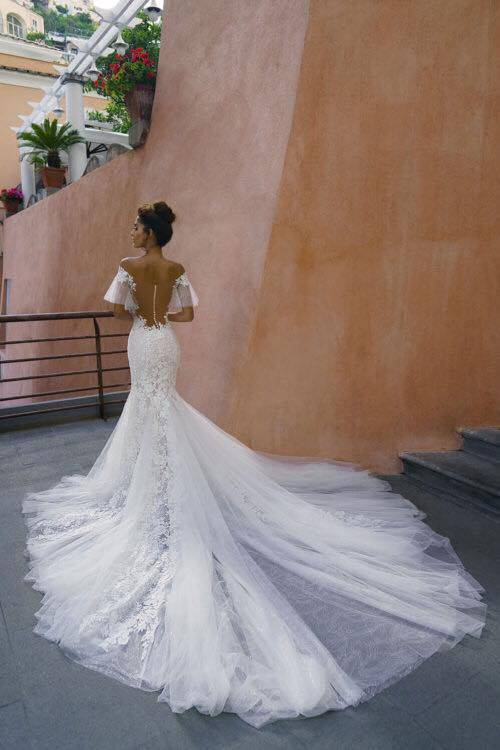 robe de mariée traîne marseille vieux port 